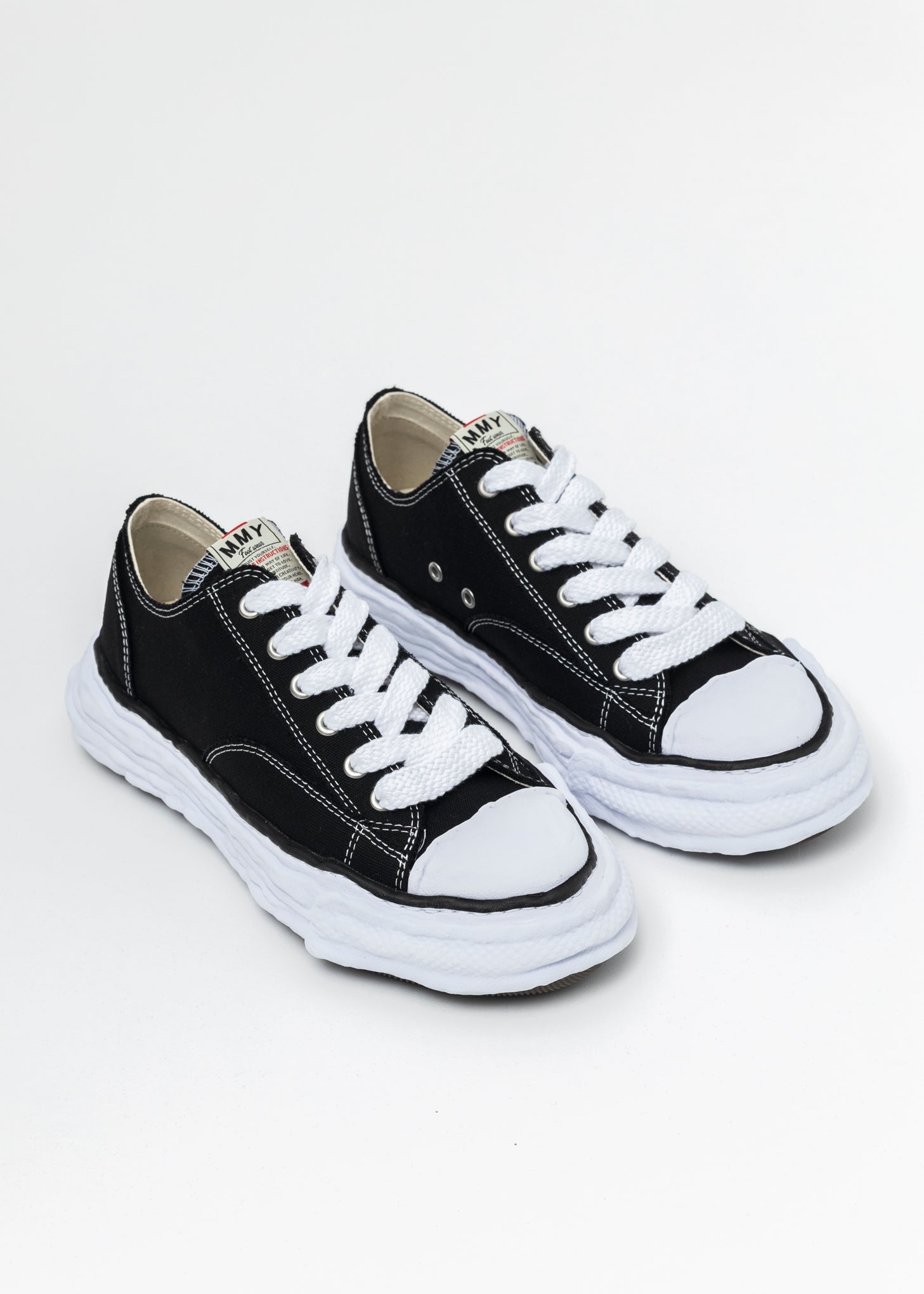 Black Original Sole Canvas Lowcut Sneaker (PETERSON 23 LOW) – 017 Shop