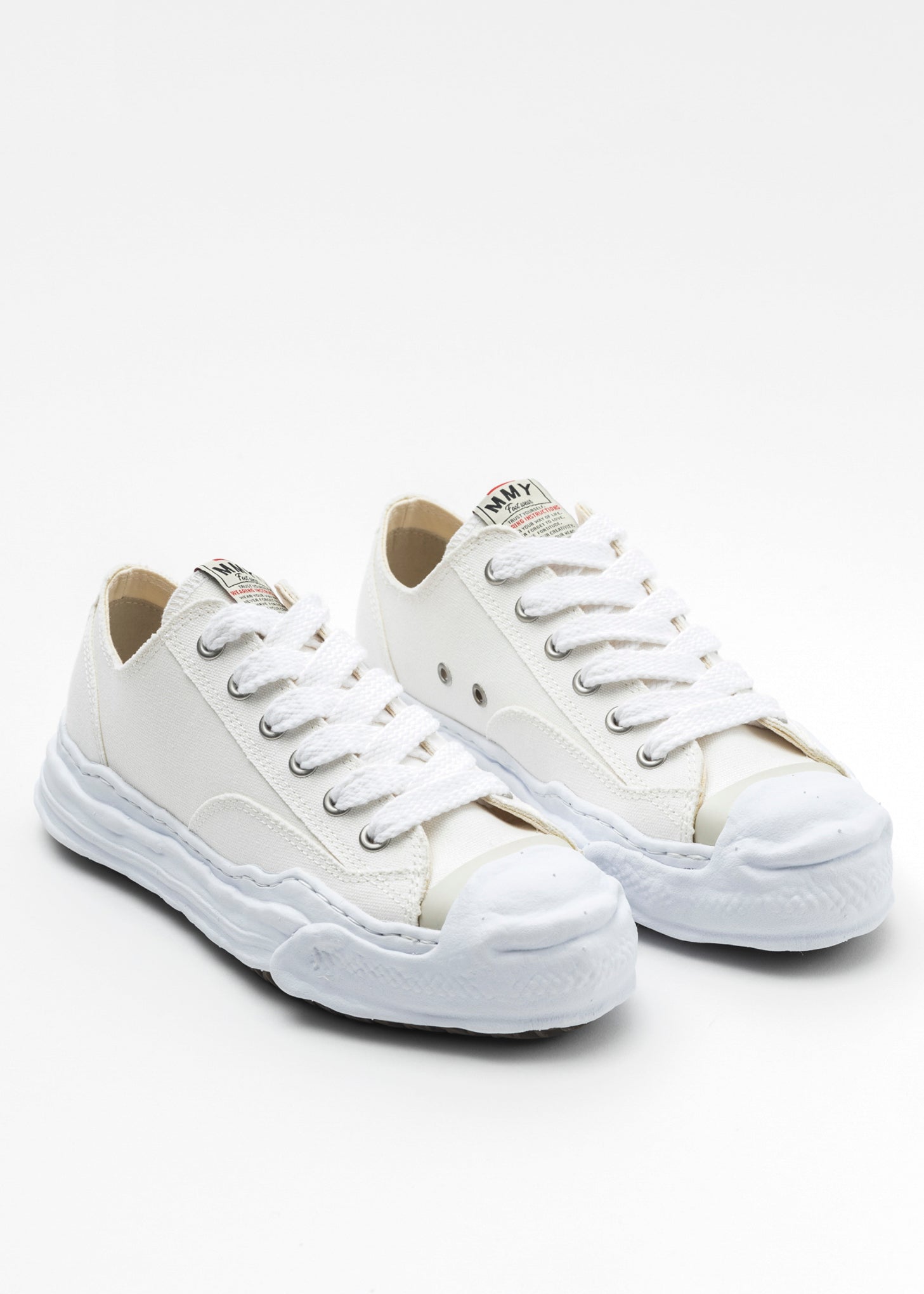 White OG Sole Canvas Low-Top Sneaker (HANK LOW)