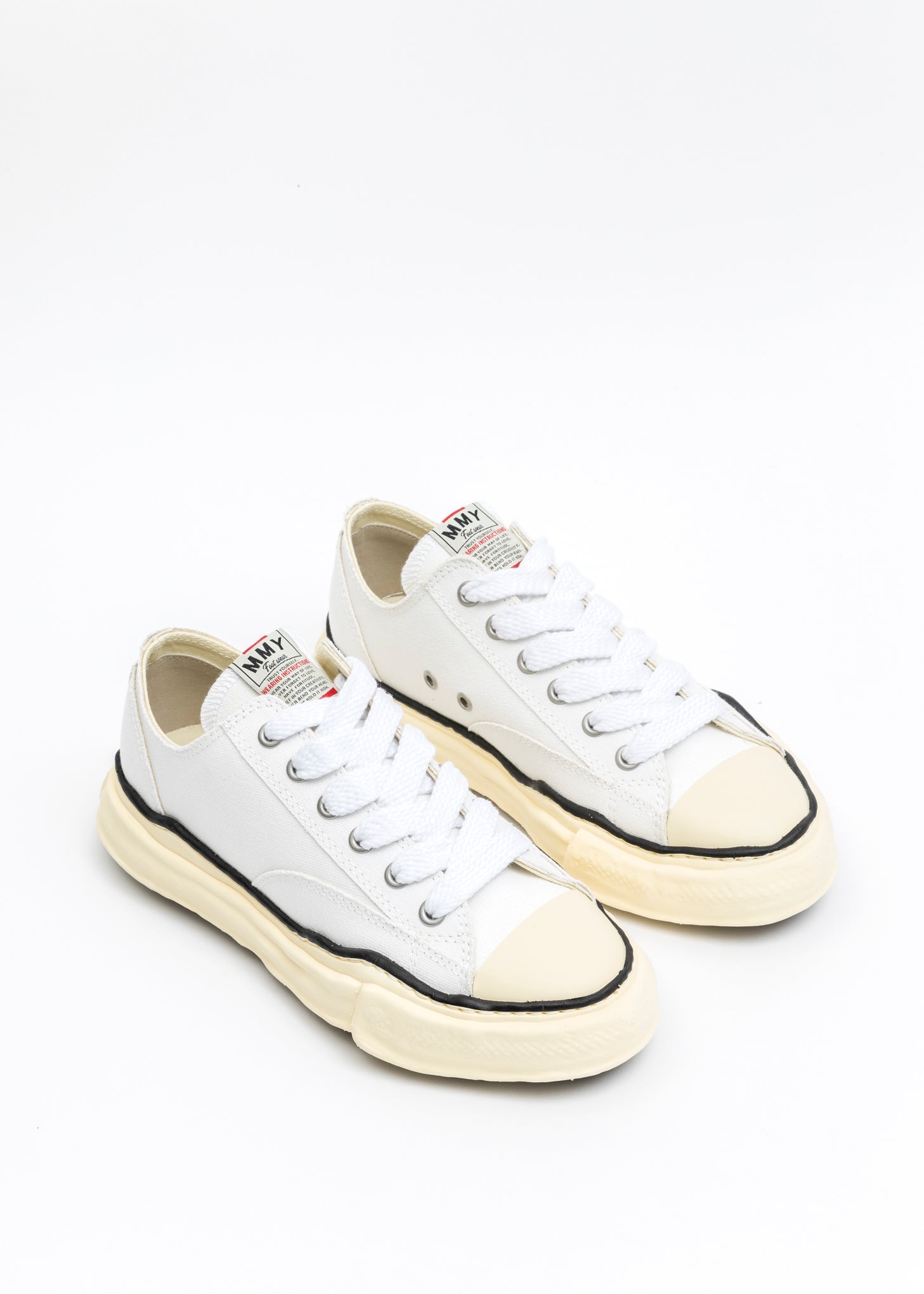 White OG Sole Vintage Colour Canvas Low-Top Sneaker (PETERSON LOW)