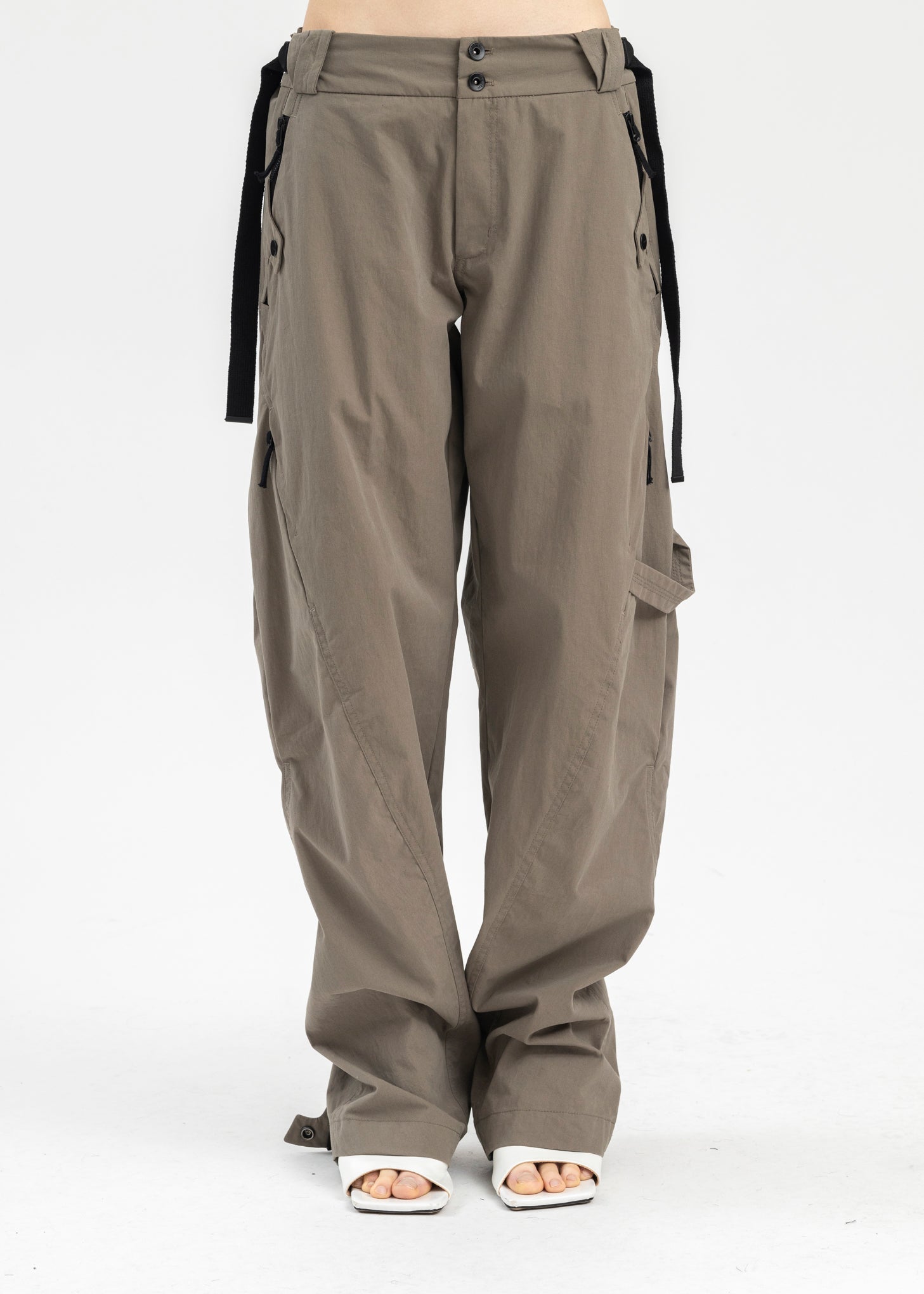 Vanessa Trousers in Khaki