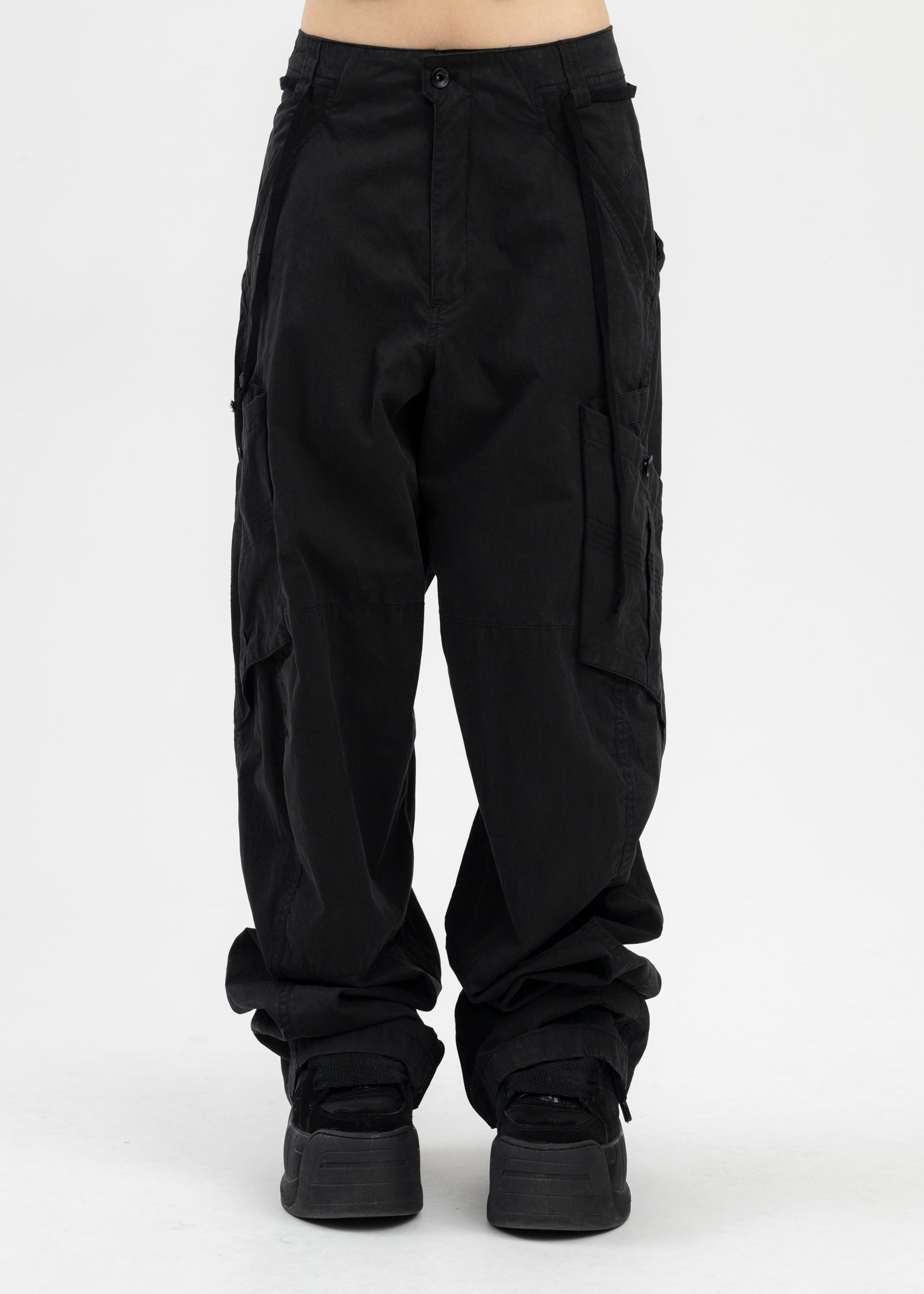 Utility Trousers in Black
