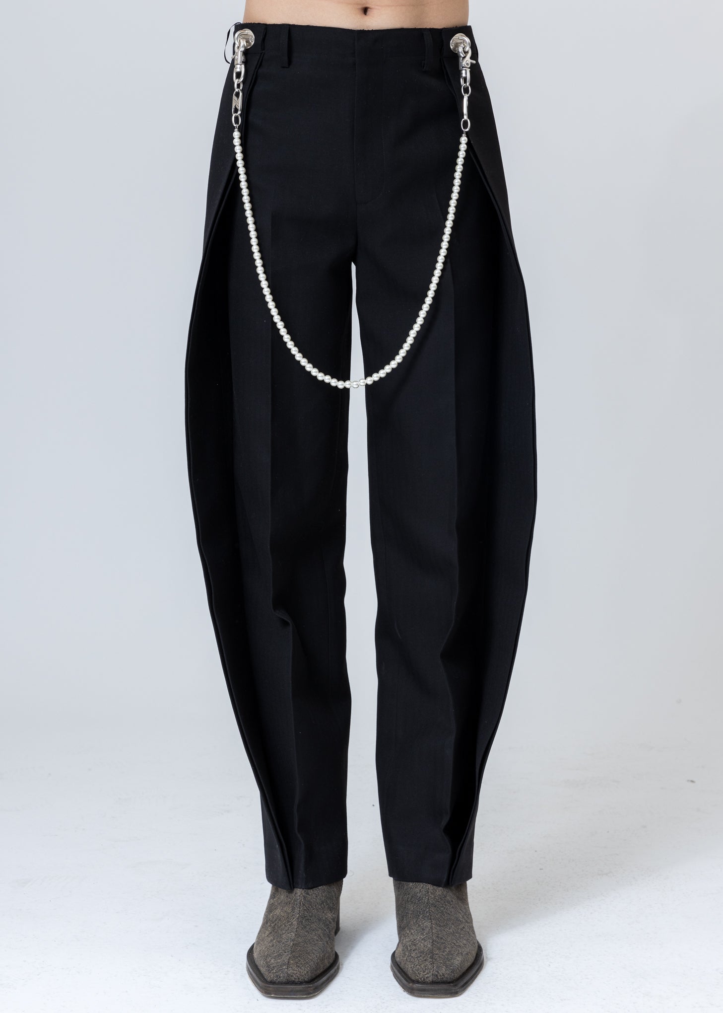 Black Pearl Chain Baggy Trouser – 017 Shop