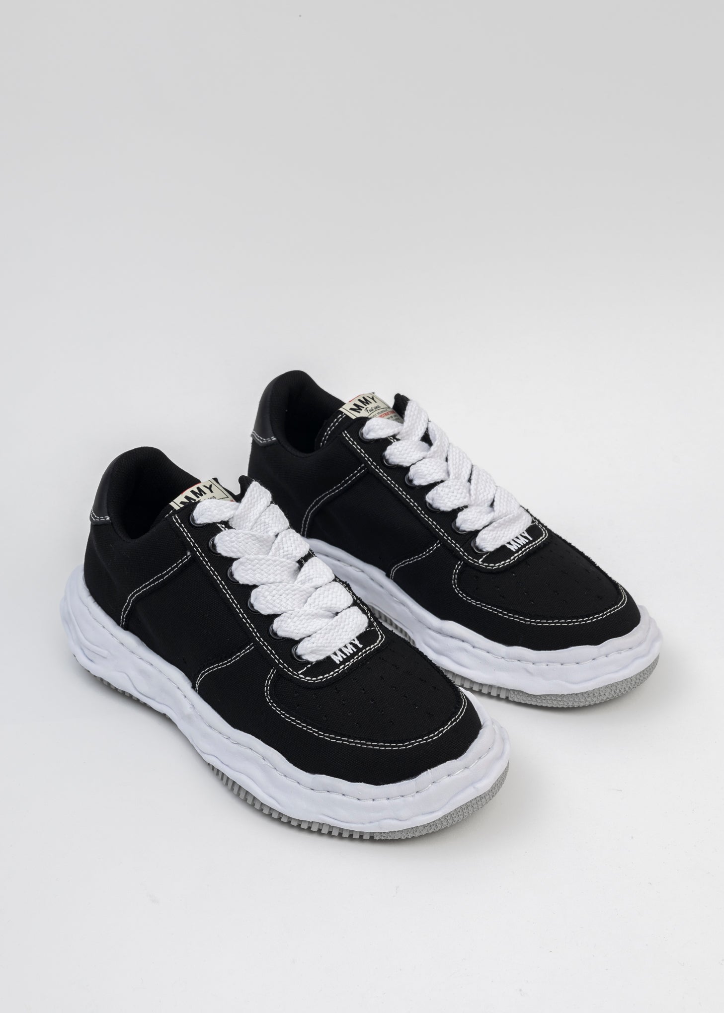 Black OG Sole Canvas Low-Top Sneaker (WAYNE)