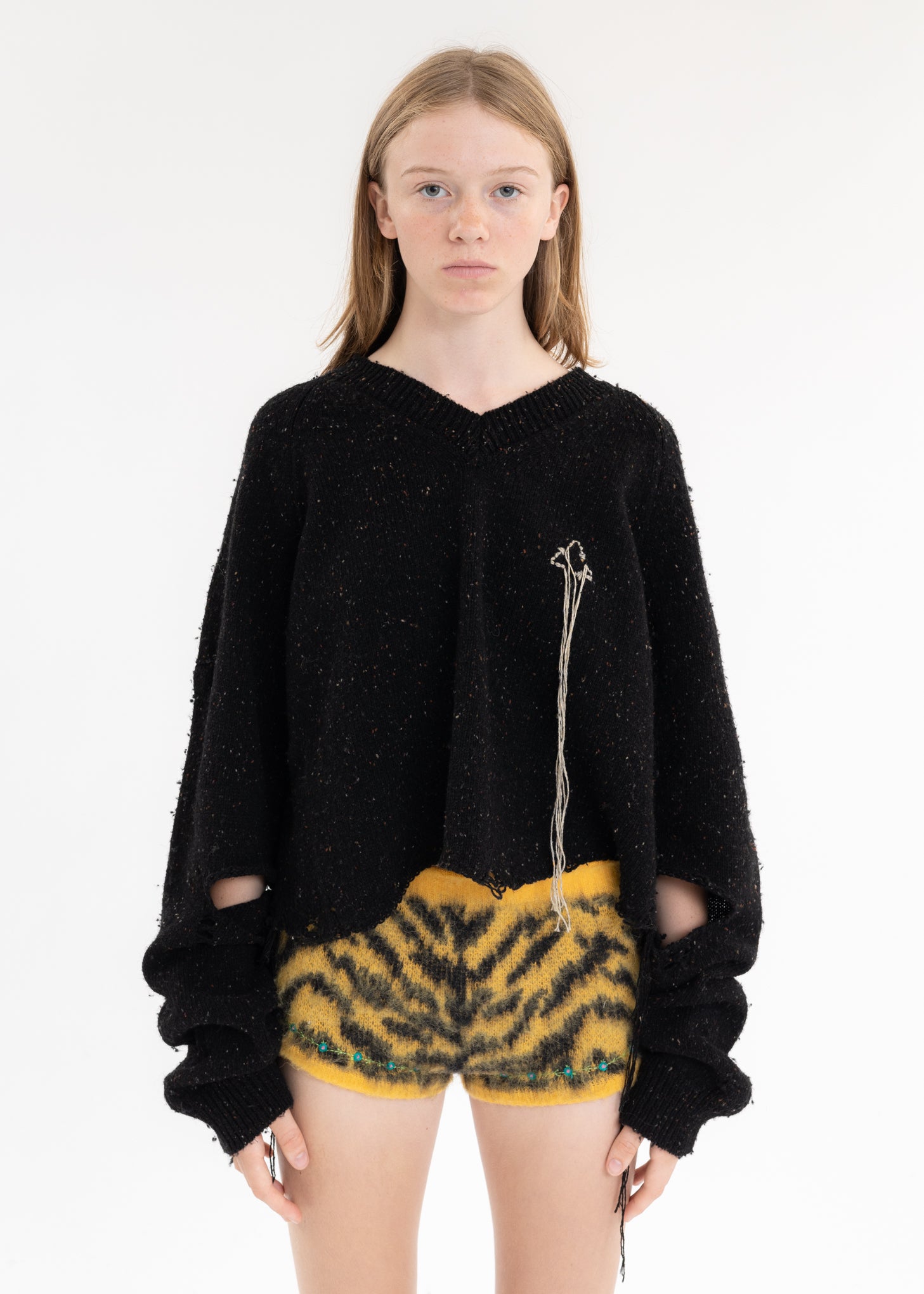 Black MAGNET ATTACHED KNIT PULLOVER