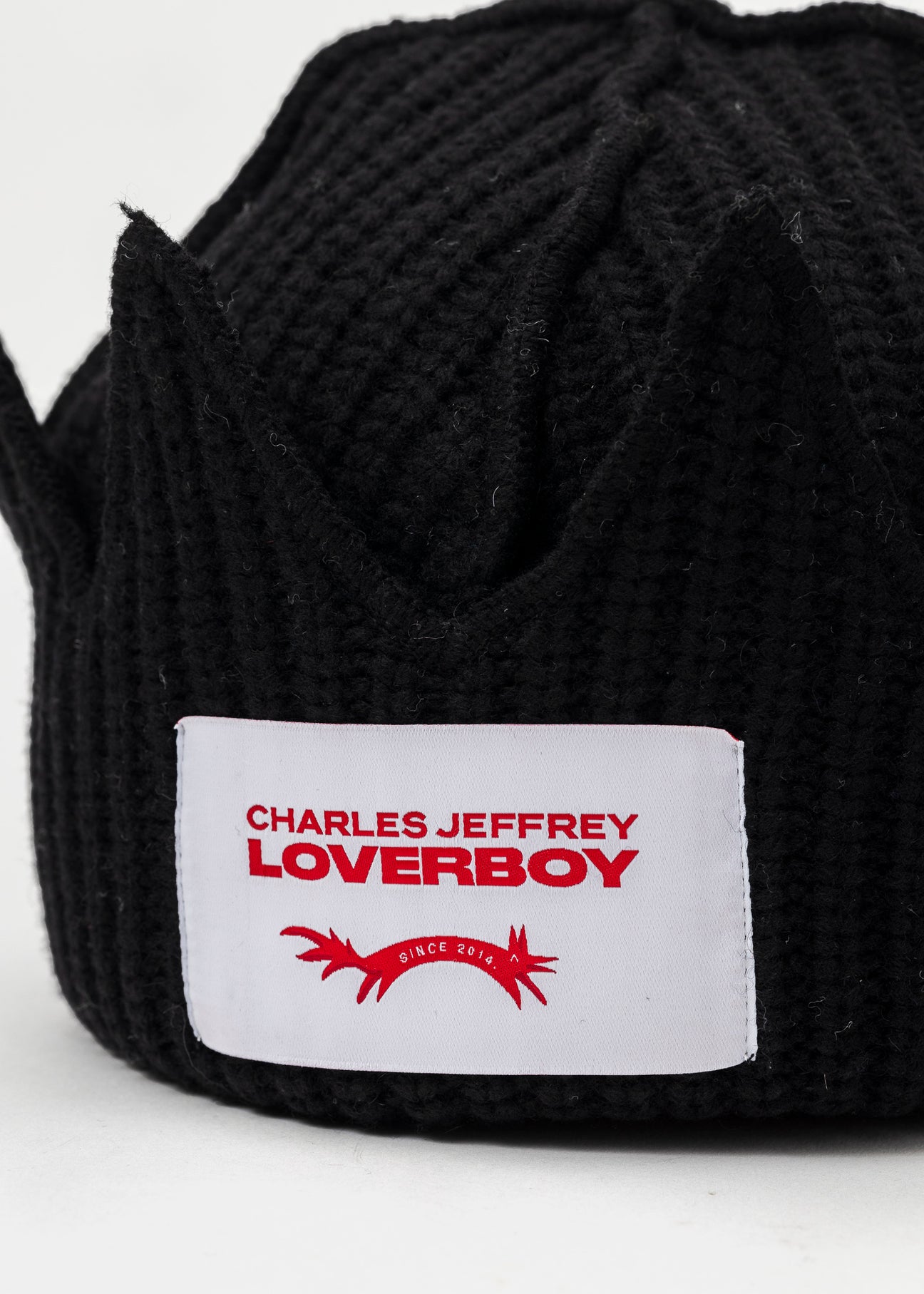 BLACK CROWN BEANIE – 017 Shop
