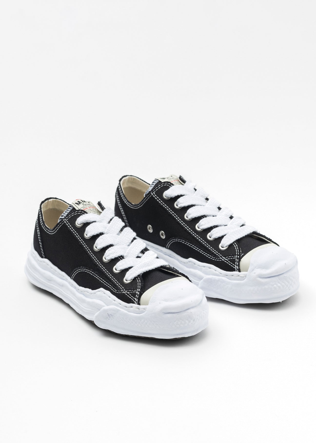 Black OG Sole Canvas Low Top Sneaker HANK LOW