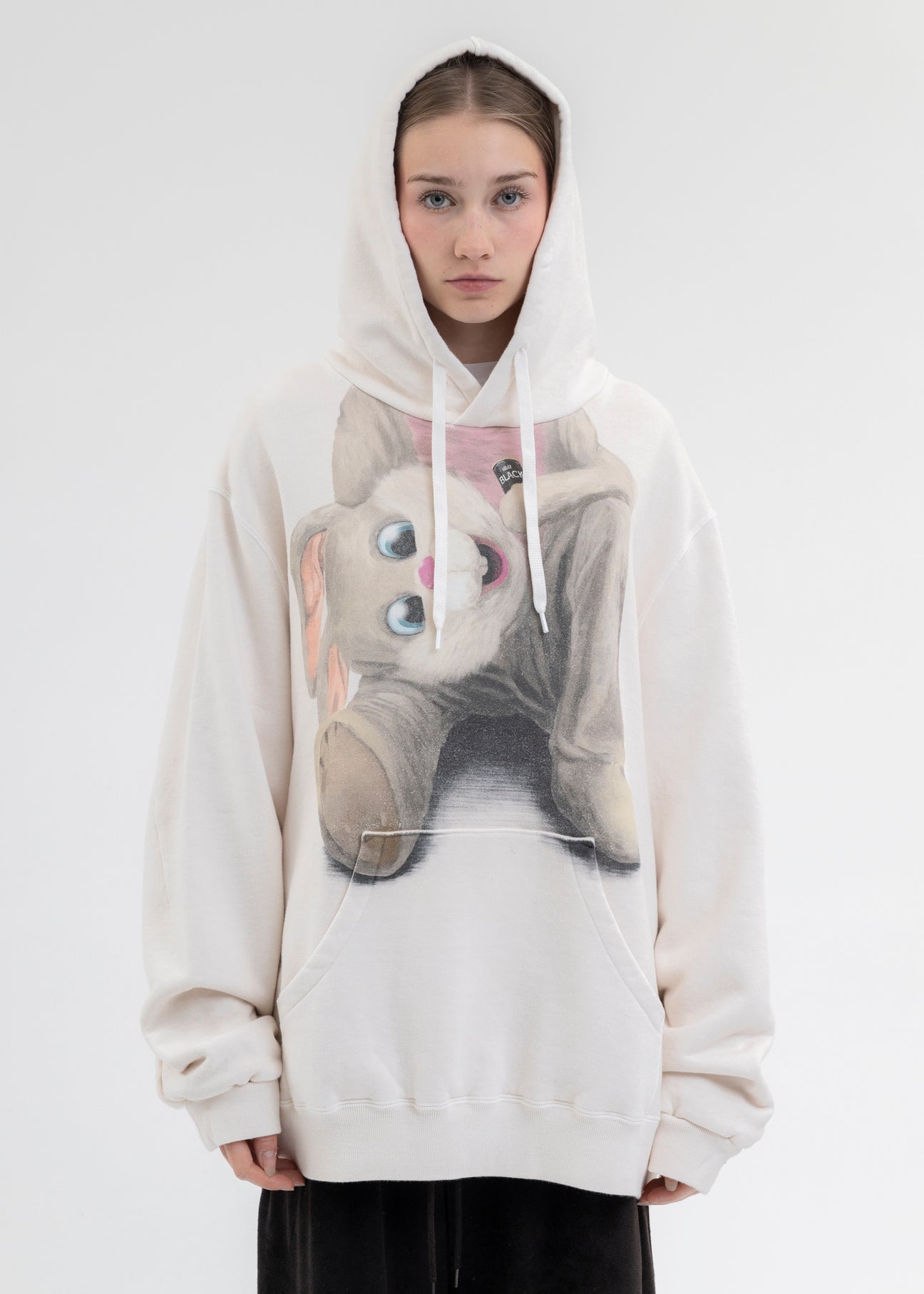 WHITE STUFFED RABBIT DURING BREAK HOODIE – 017 Shop