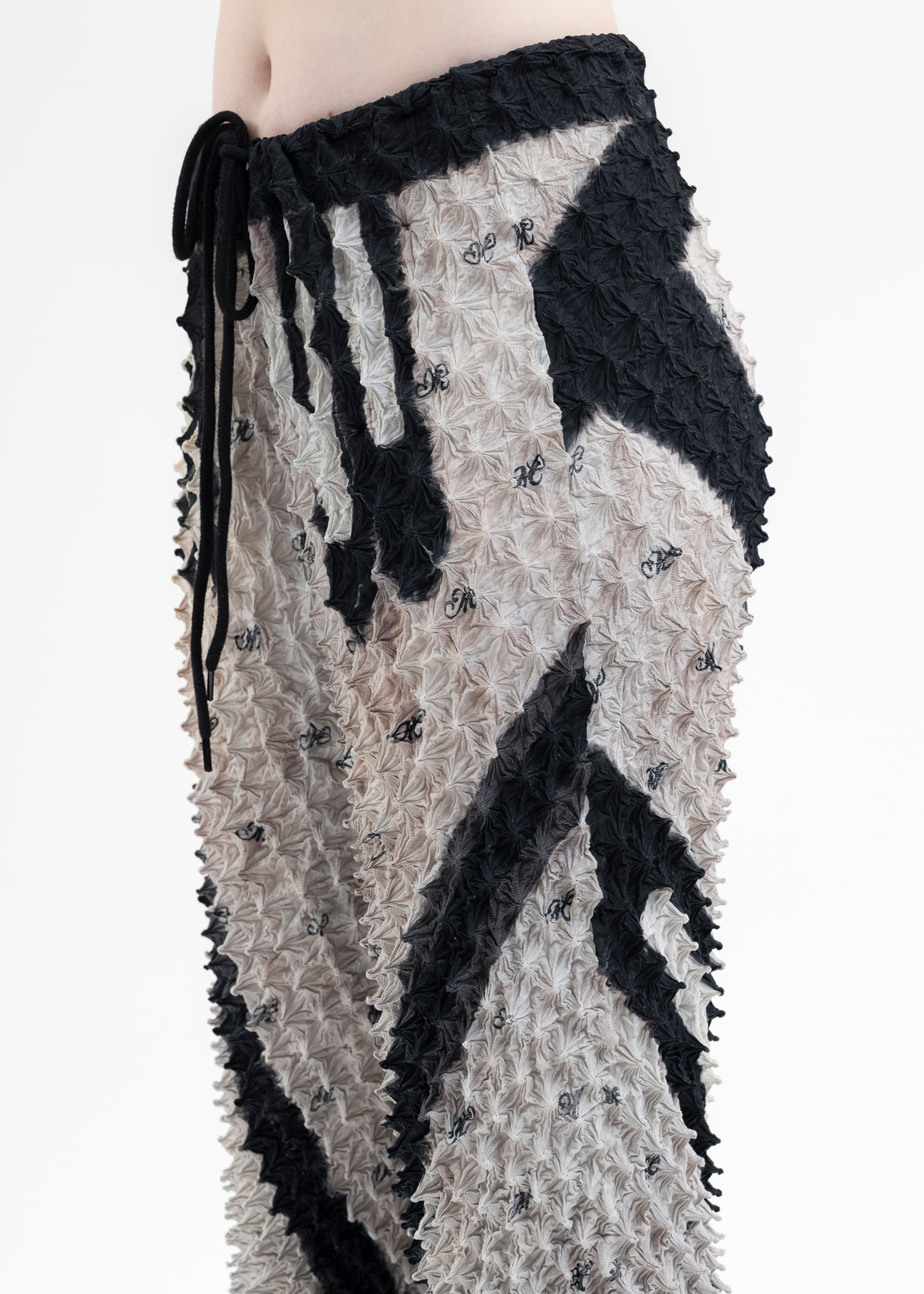 VICTORIAN SPIKY PANTS – 017 Shop