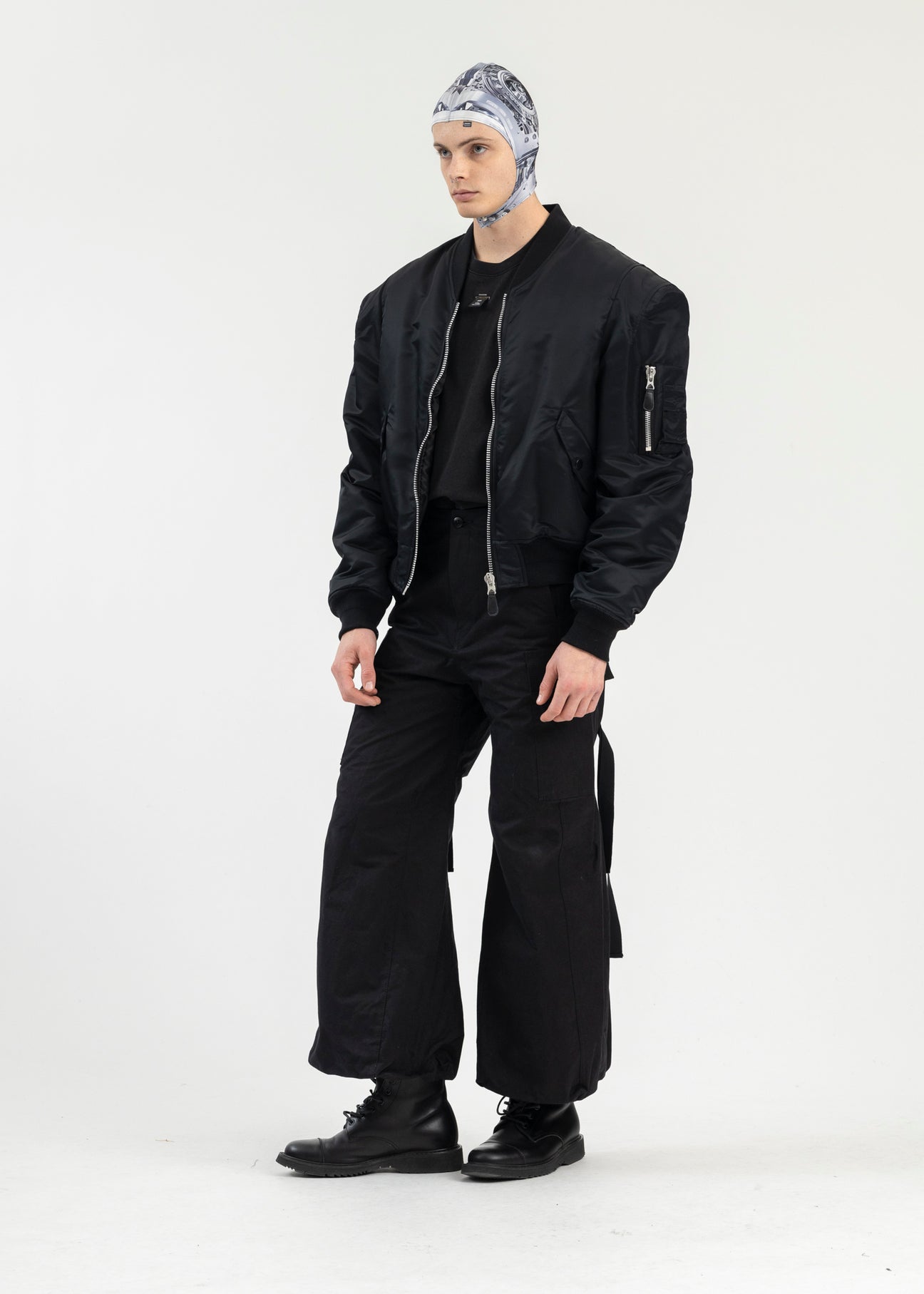 BLACK ROBOT LEGS CARGO PANTS – 017 Shop