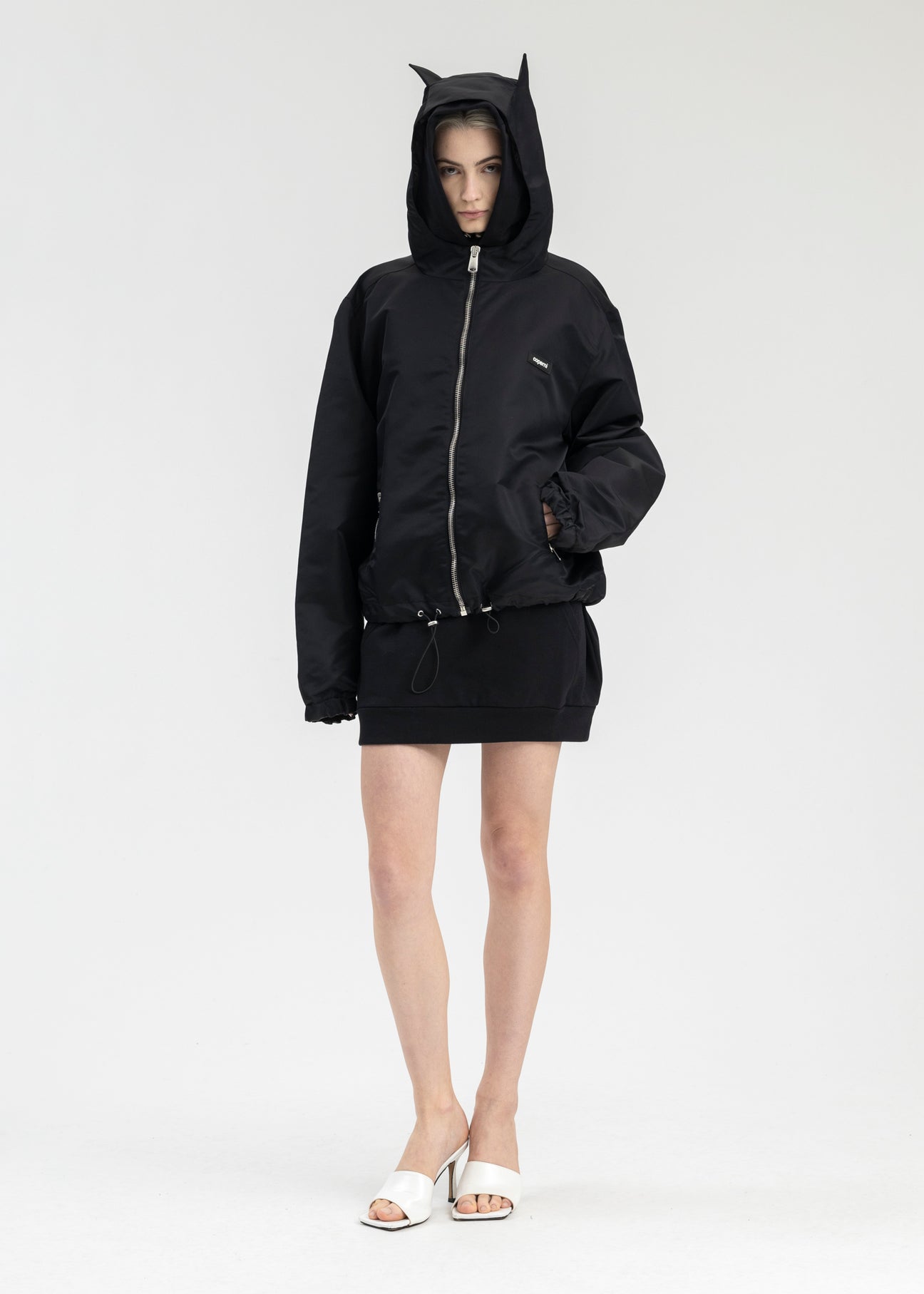 ねこのきもち【未使用】HAUNT SHORT BLOUSON ブラック KATHARINE HAMNETT COLLABORATION SHORT BLOUSON BLACK - YOKE(ヨーク
