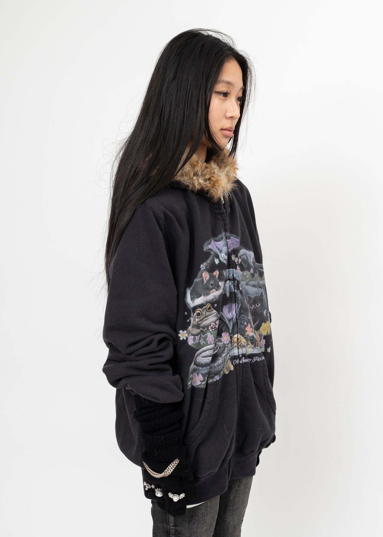BLACK DOUBLET FURRY COLLAR ZIP-UP HOODIE – 017 Shop