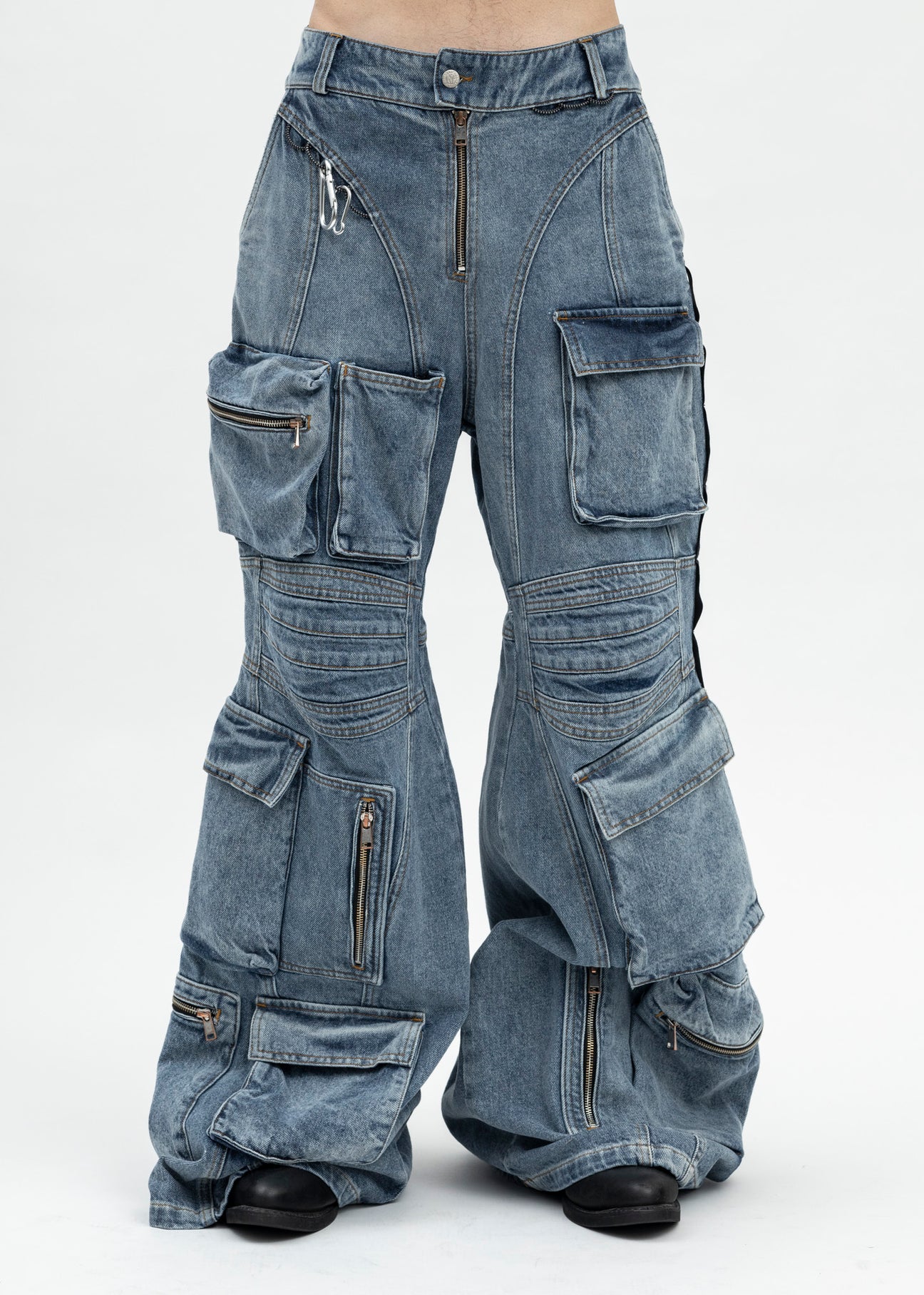 LIGHT WASH BLUE CAMPING CARGO JEANS – 017 Shop