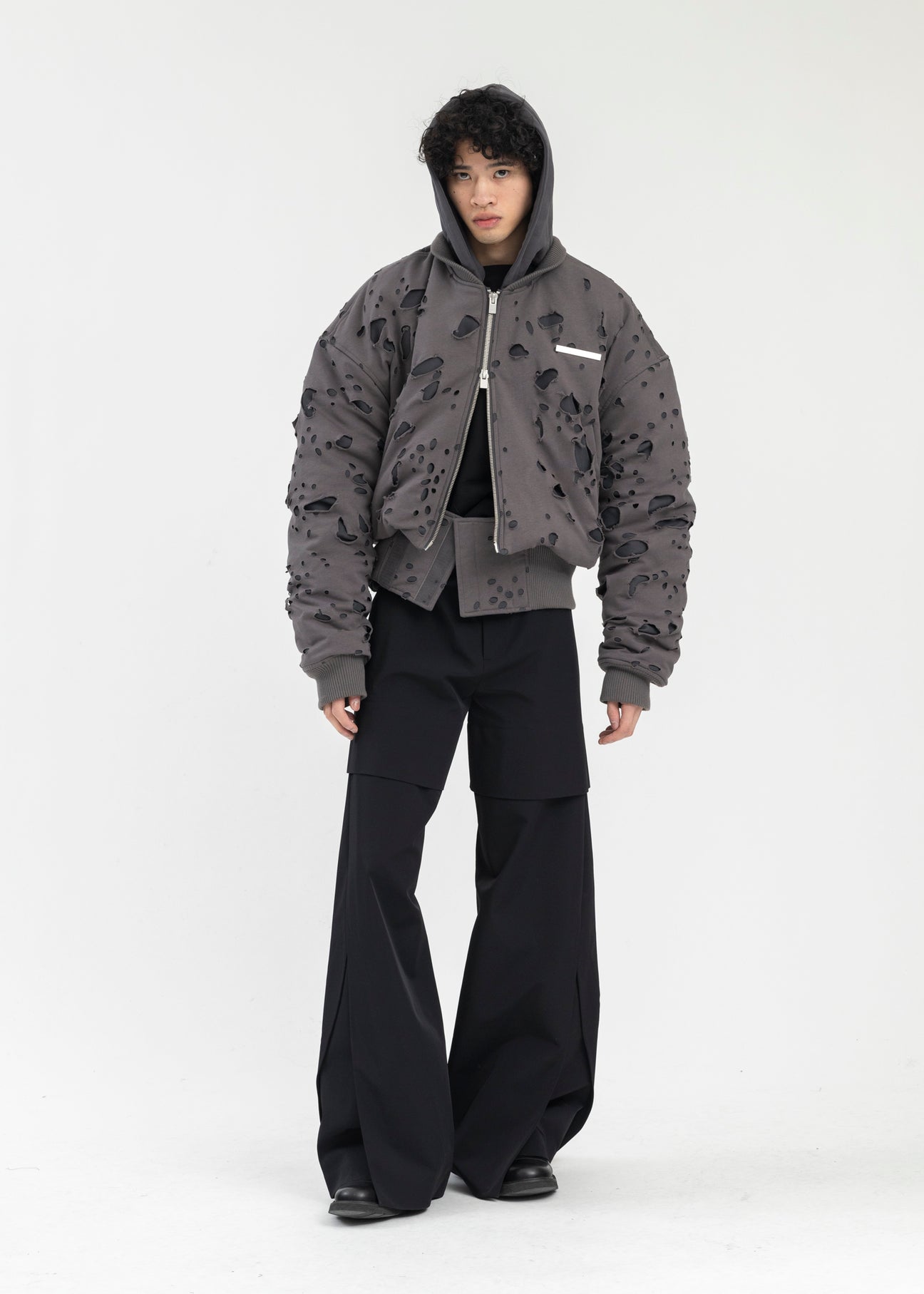 HELIOT EMIL FORMED CARGO 【公式通販】