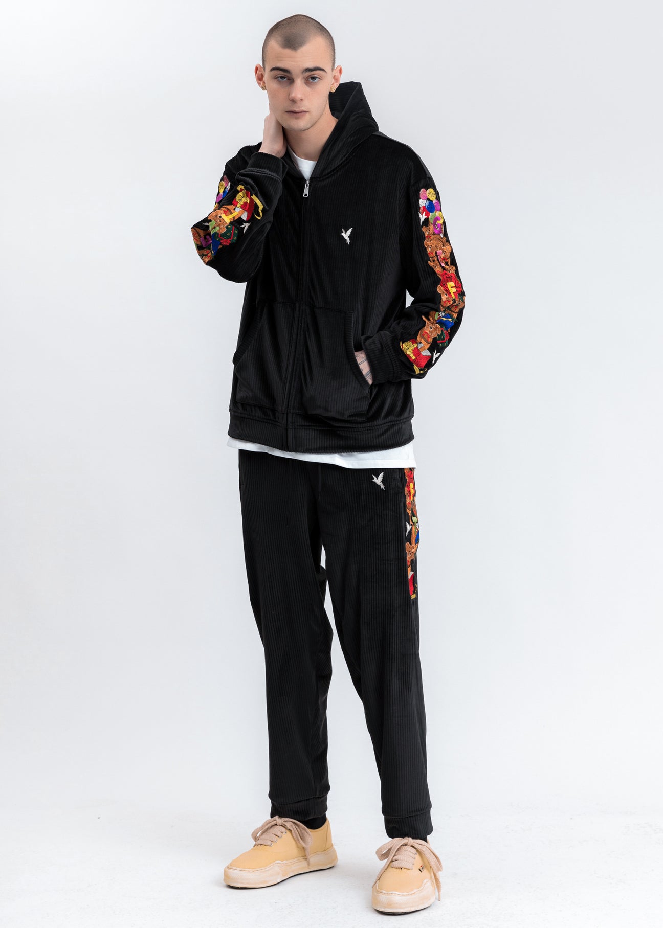 トップス doublet HIDDEN CHAOS EMBROIDERY HOODIE Black Chaos Embroidery Comfy Zip Up Hoodie – 017 Shop