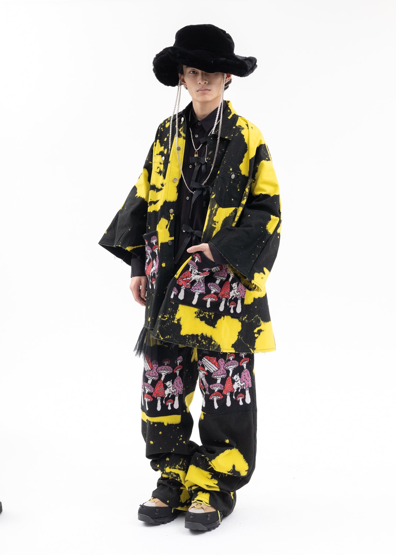 KIDILL×CA4LA 22-23AW Big Fur Hat black Black Big Fur Hat KIDILL × CA4LA Collaboration – 017 Shop