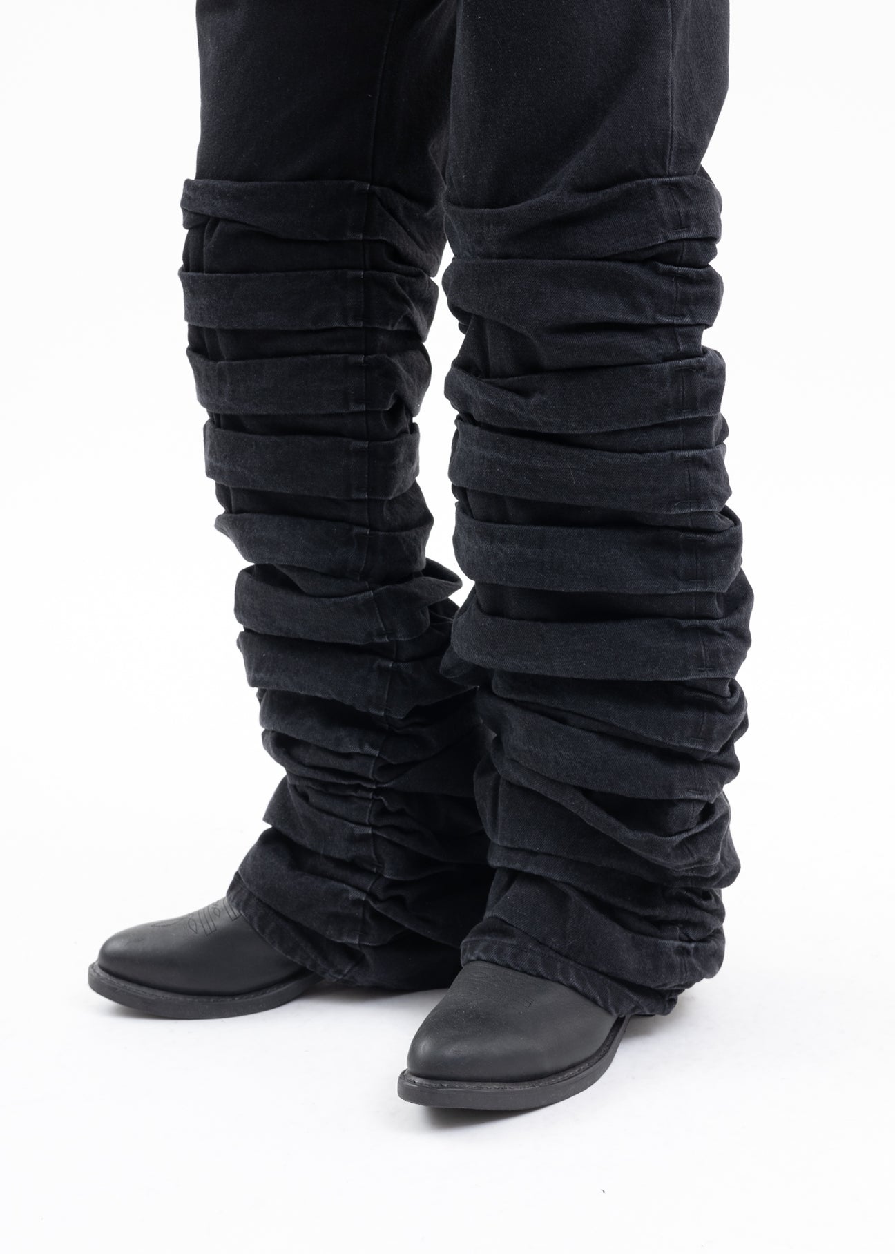 BLACK PLASTER DENIM PANTS – 017 Shop