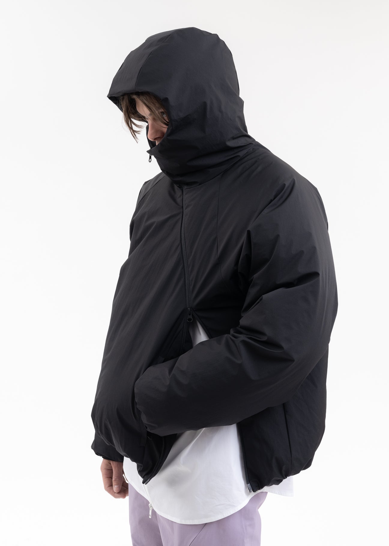 5.0 DOWN CENTER (BLACK) – 017 Shop