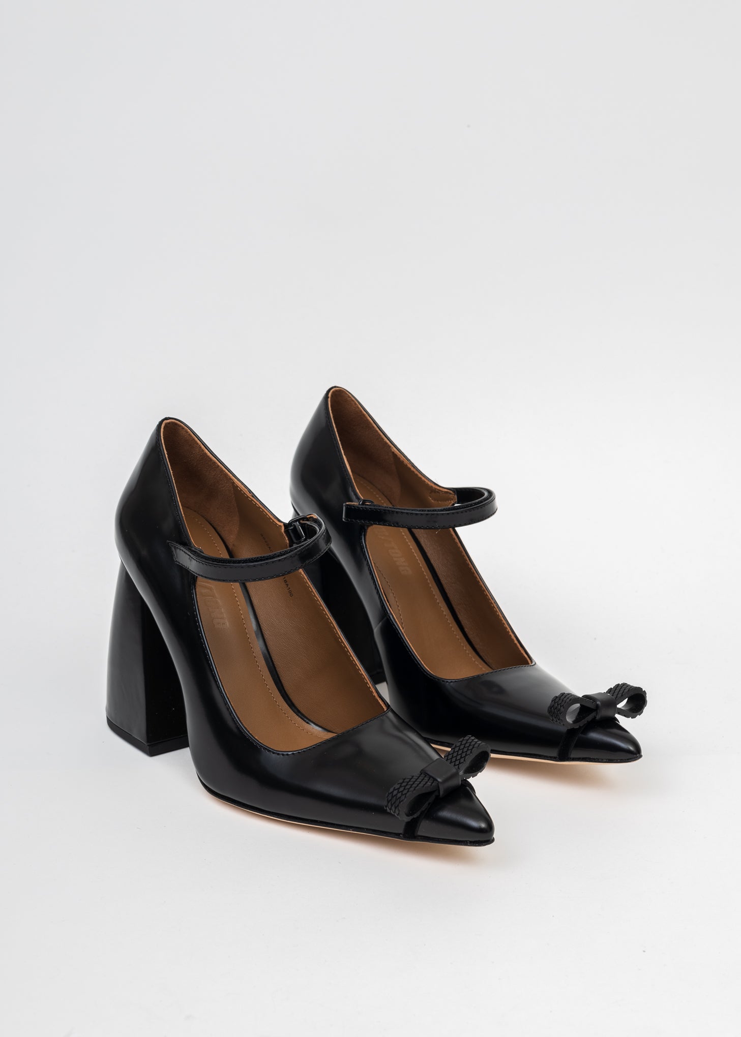 Black Pointed High Heels – 017 Shop