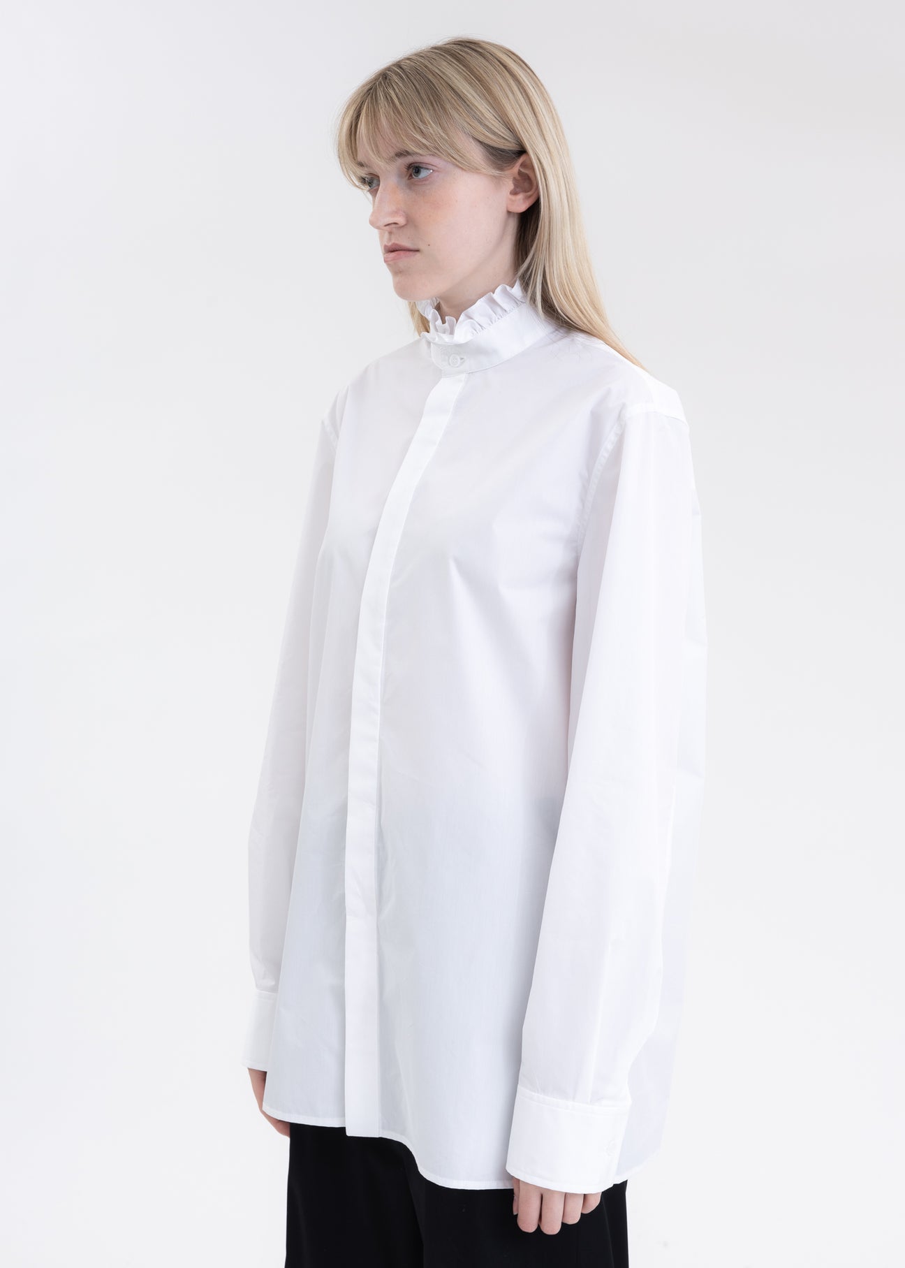 white shirt ruffle collar