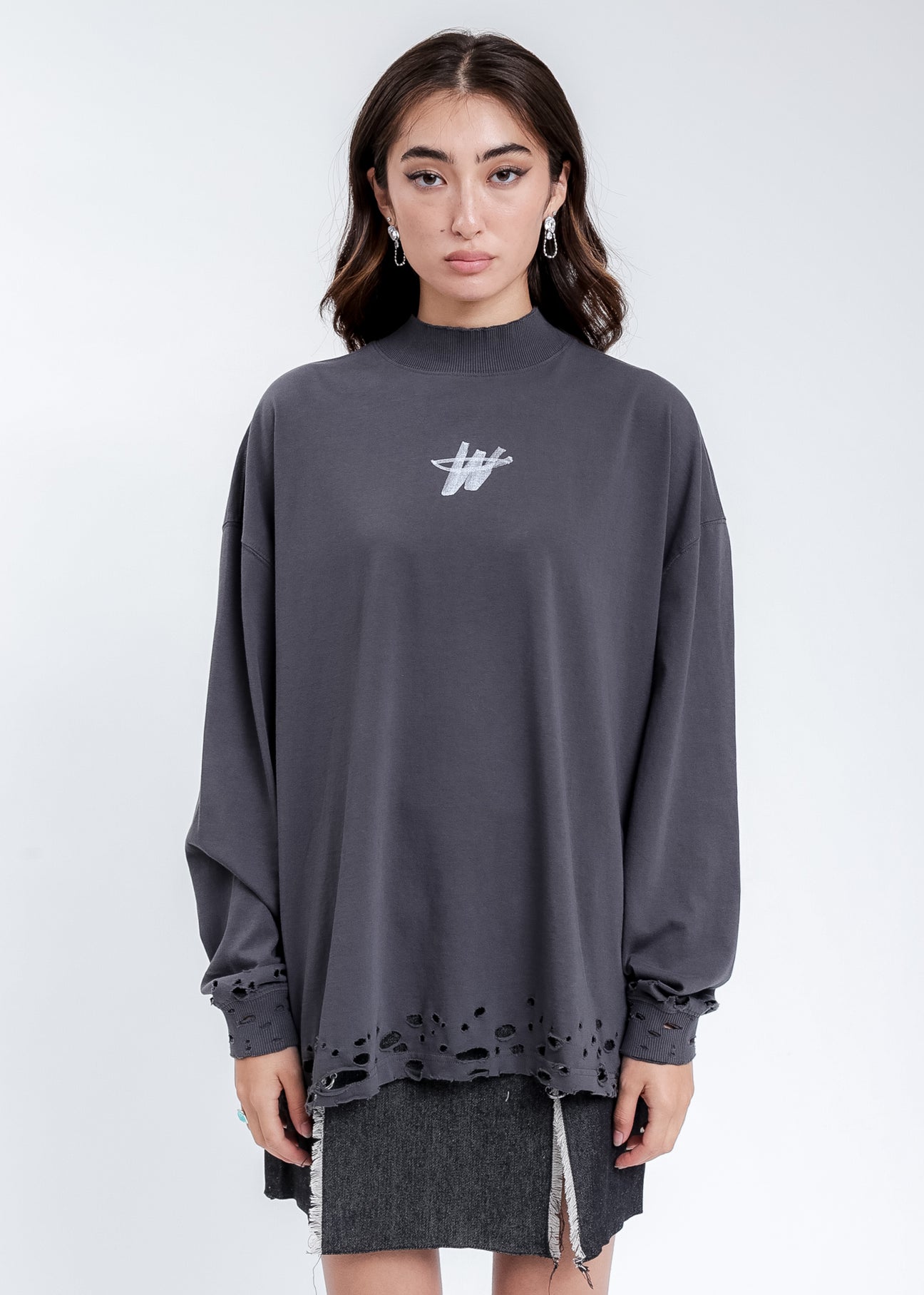 We11done High offers Neck WD Logo T-Shirt 'Charcoal'