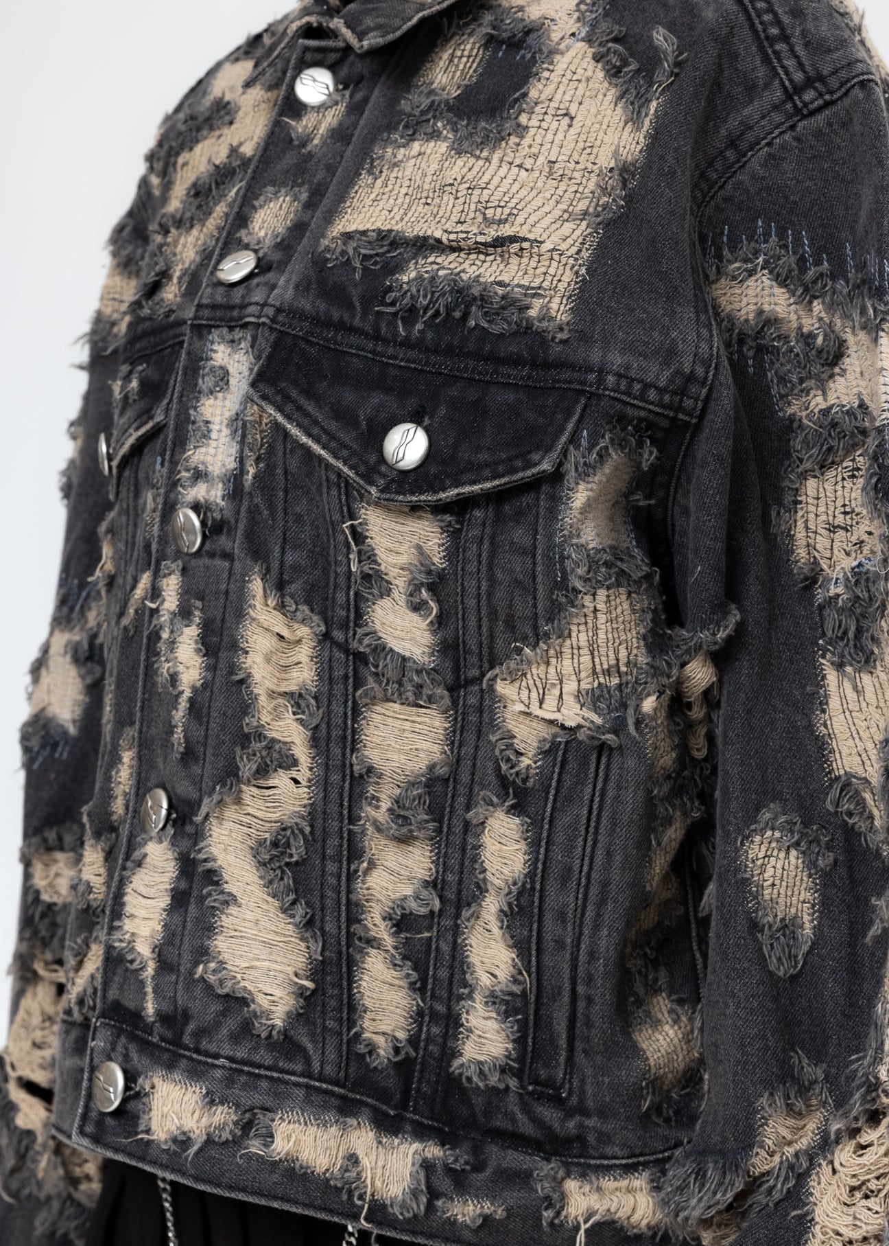 ＜H＞DISTRESSED DENIM JACKET/ジャケット Black Destroyed Denim Jacket – 017 Shop