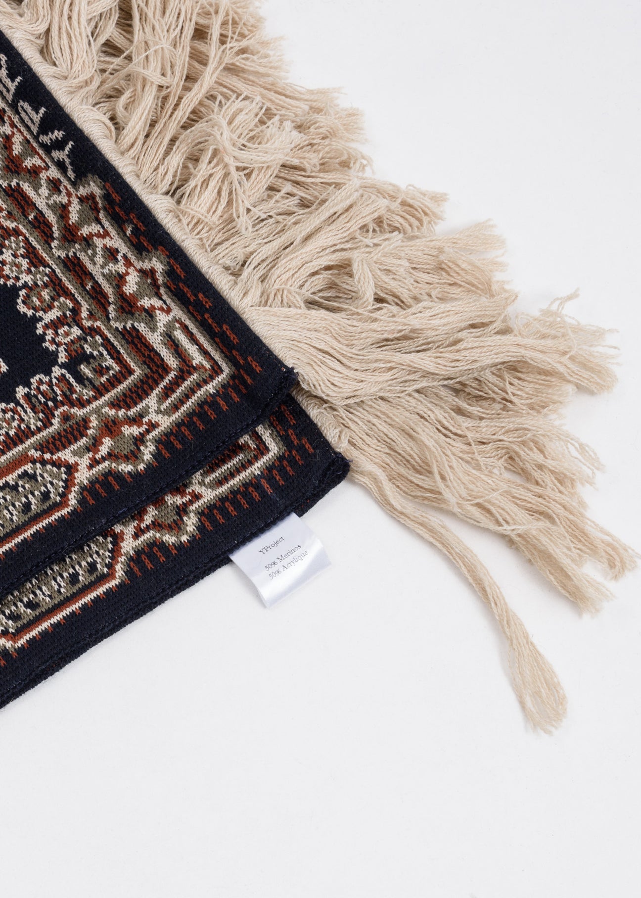 Black End Fringe Carpet Scarf – 017 Shop