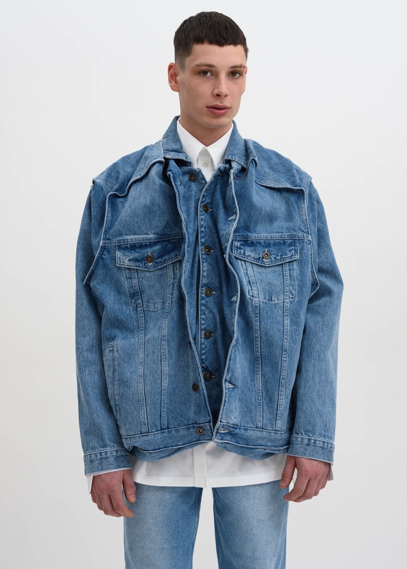 017_YProject_Ice_Blue_Pop_Up_J