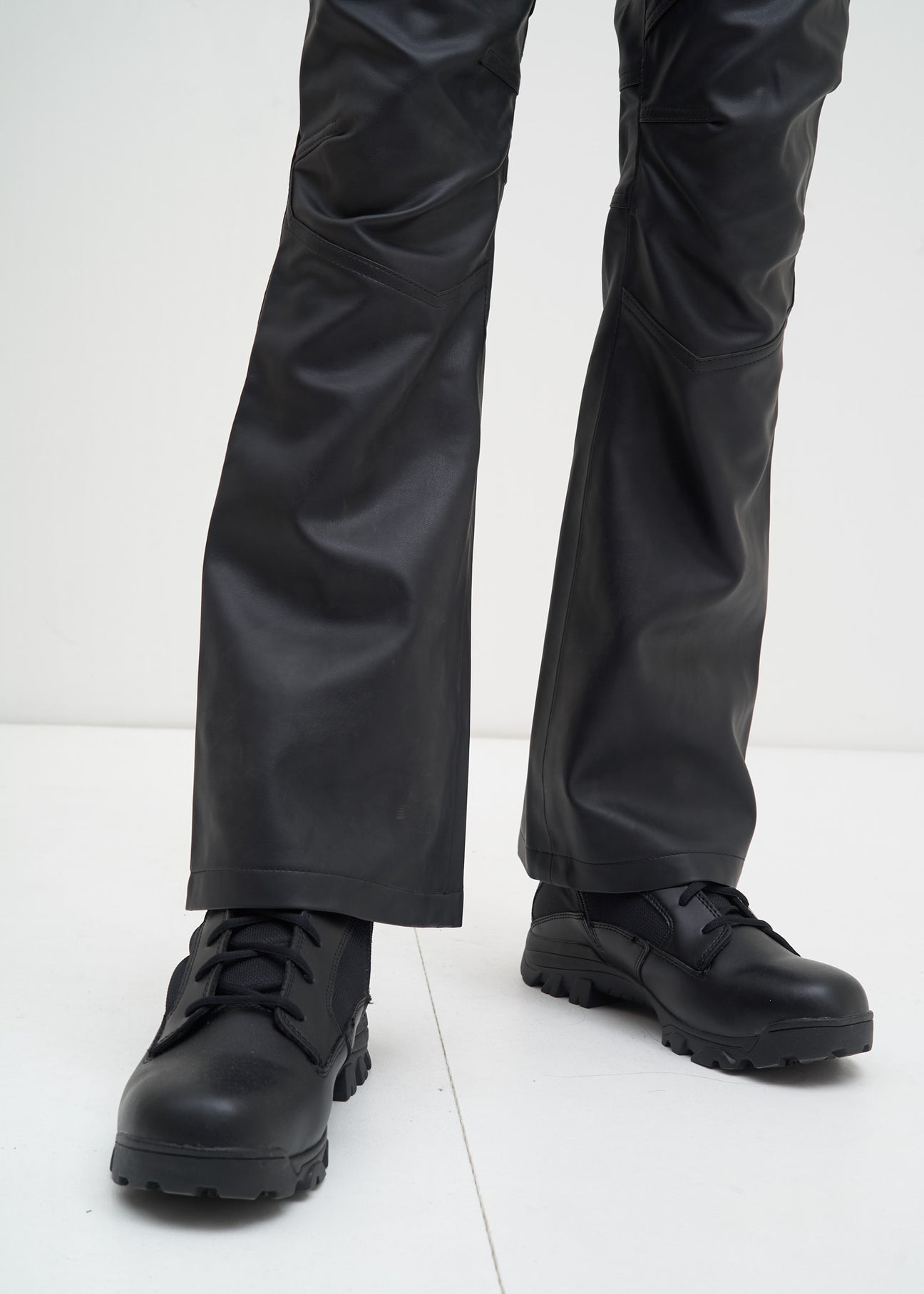 Black Faux Leather Pants w/ Garter Belt – 017 Shop