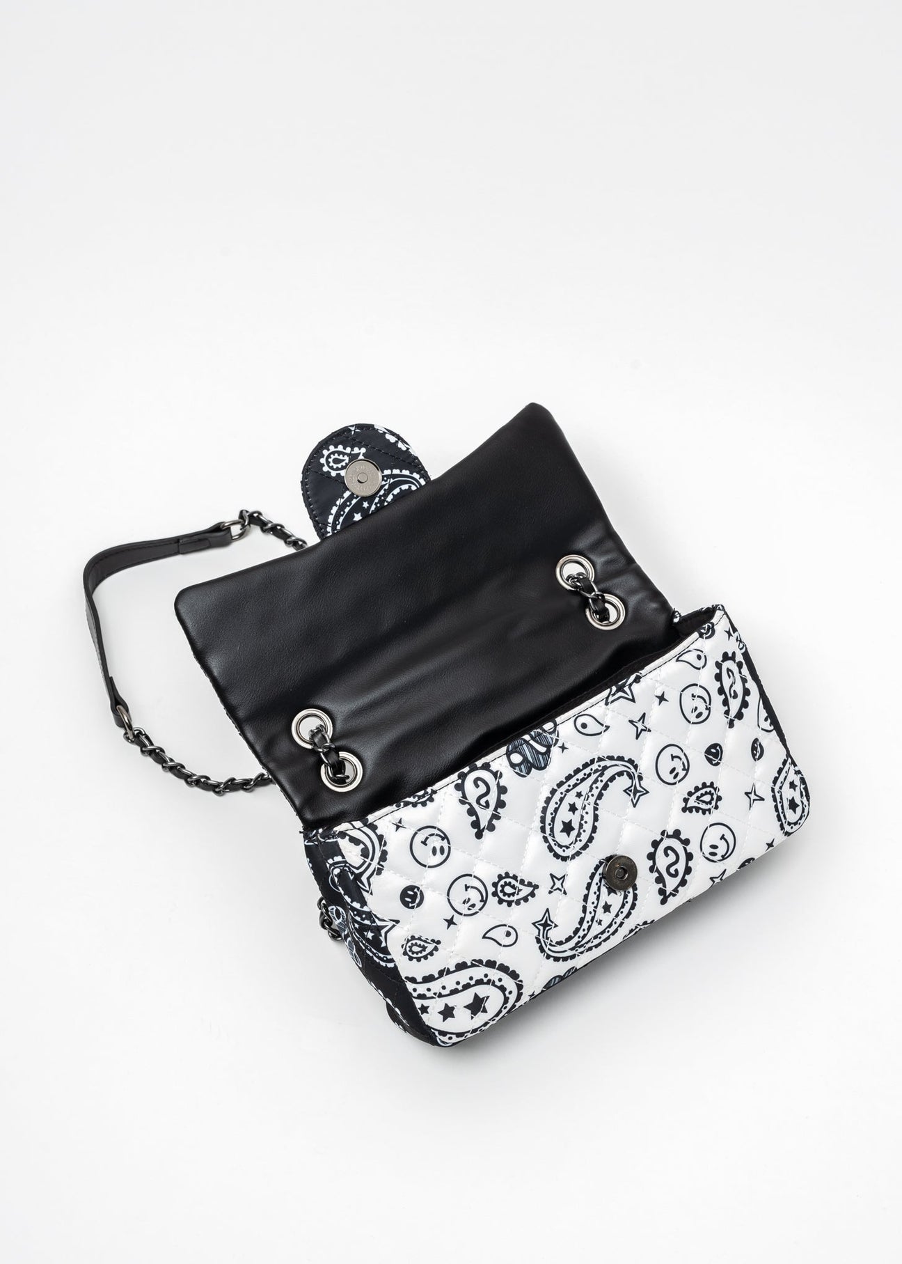 Salute X Syugo Paisley Remade Cross Bag – 017 Shop