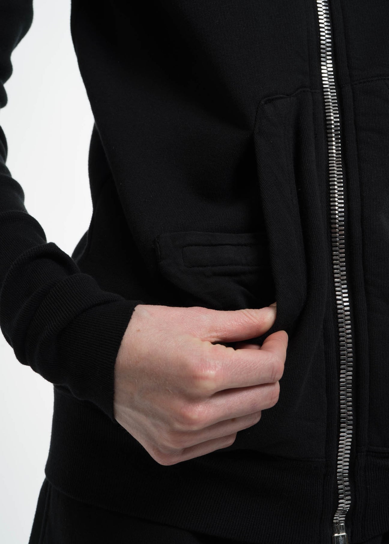 Black Mountain Hoodie – 017 Shop